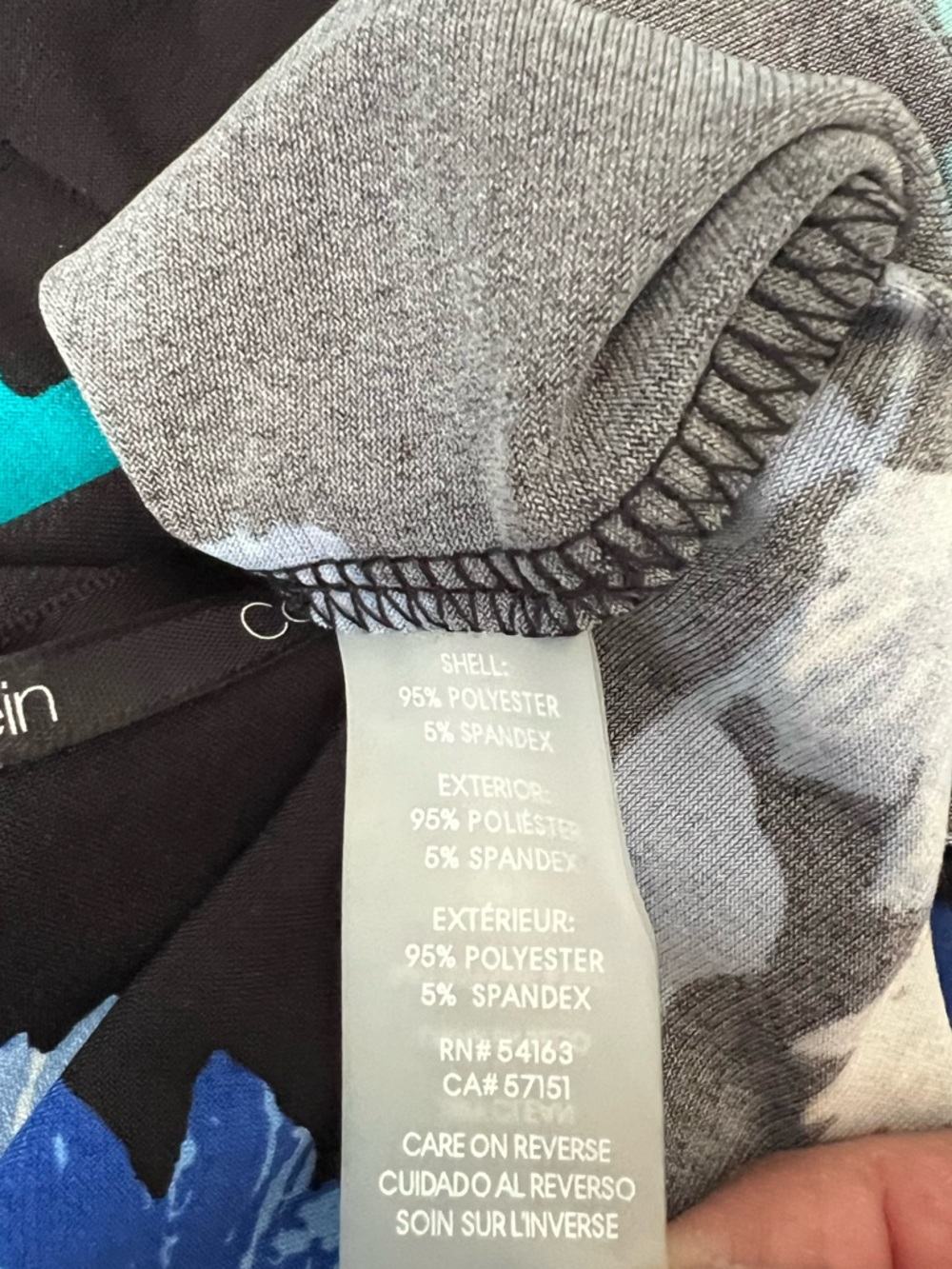 Calvin Klein Women’s Black Tank Top with Blue Floral Print - PS - Picture 7 of 7